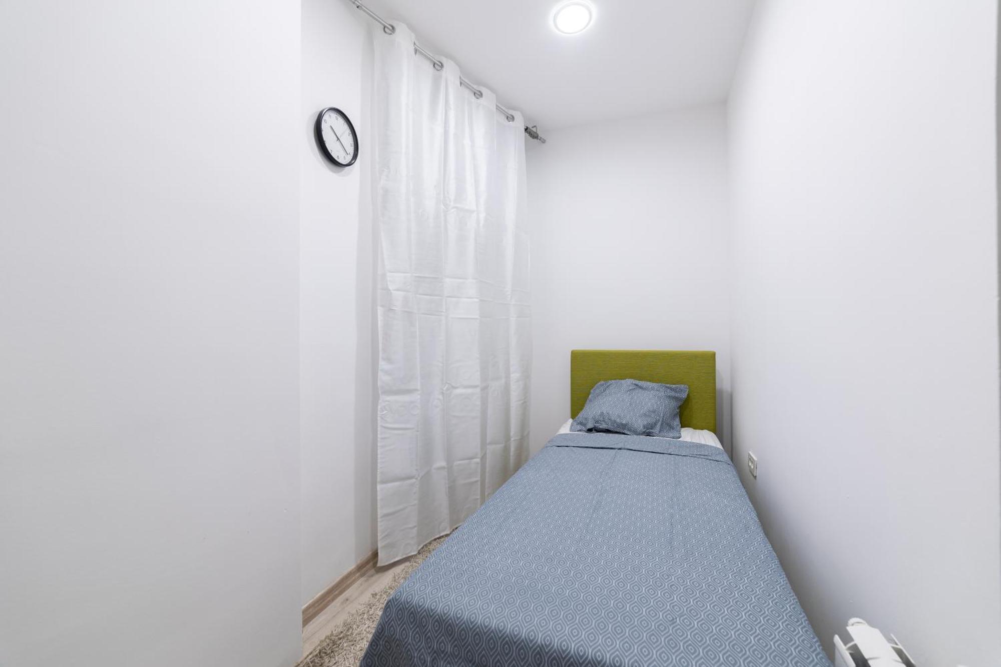 Old Town Colorful Two-Bedroom Apartment SJJ Exteriör bild