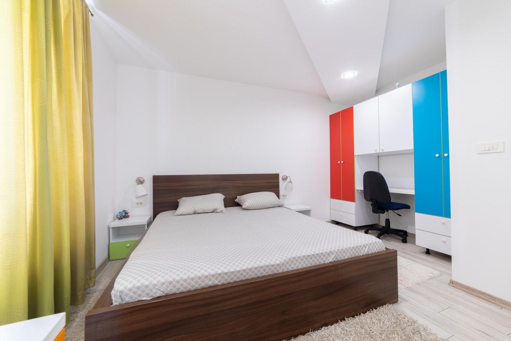 Old Town Colorful Two-Bedroom Apartment SJJ Exteriör bild
